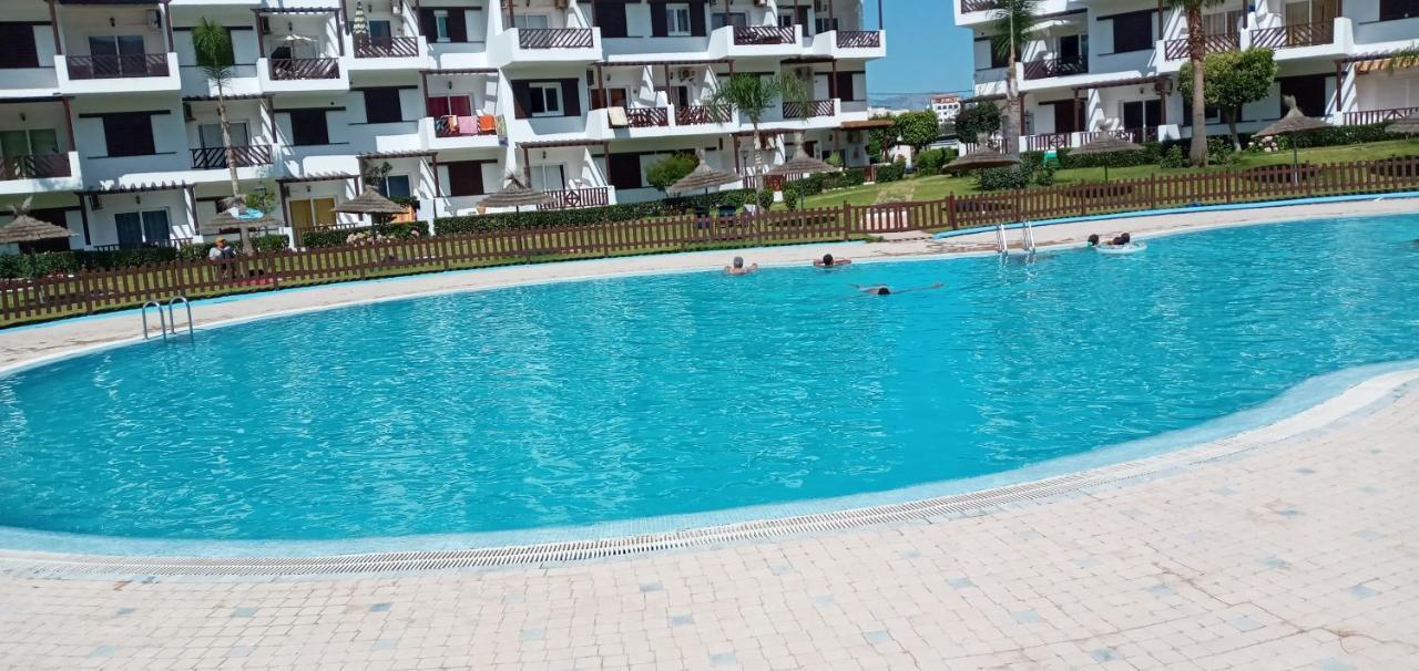 Studio De Luxe Avec Piscine Tétouan Buitenkant foto